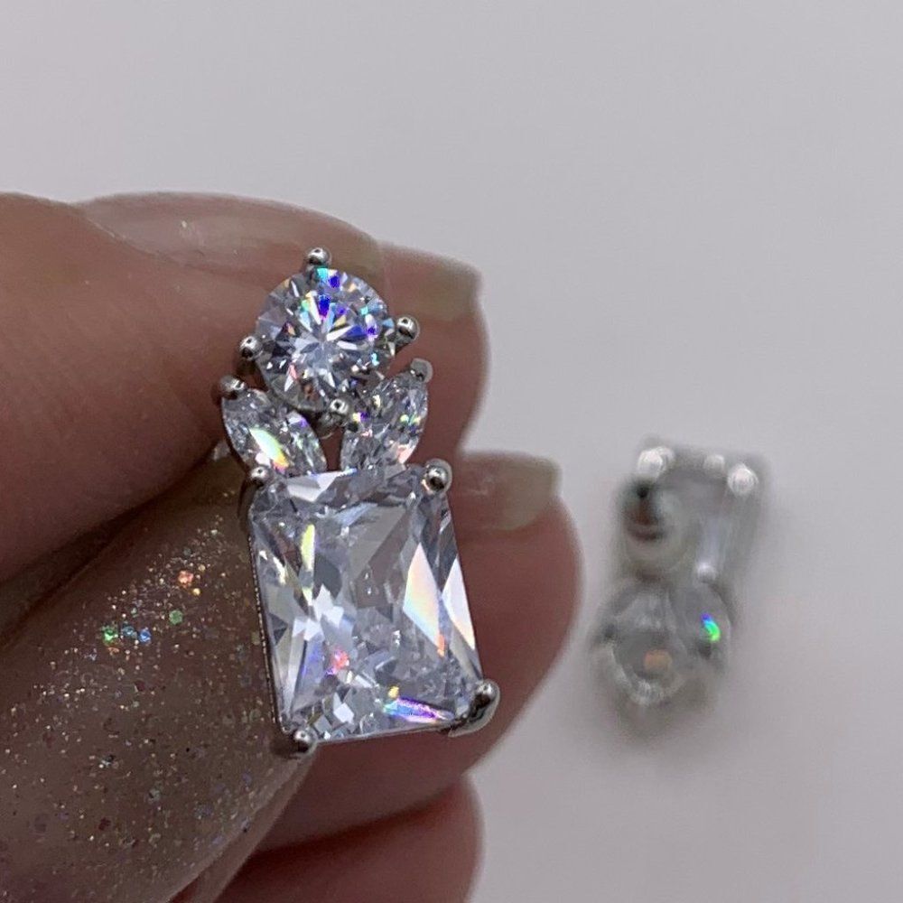 Earrings, solid 925 sterling silver, 5 star lab CZ, articulated drop, NWOT